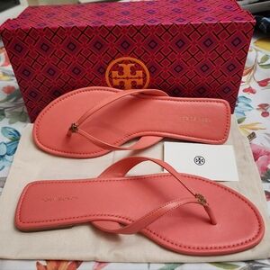 New Tory Burch Classic Coral Flip Flop Sandals Womens Size 8.5